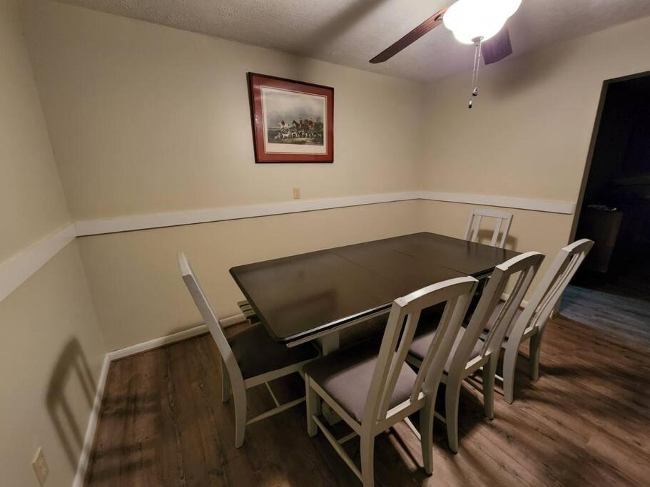 Photo of Livingroom in Pikeville