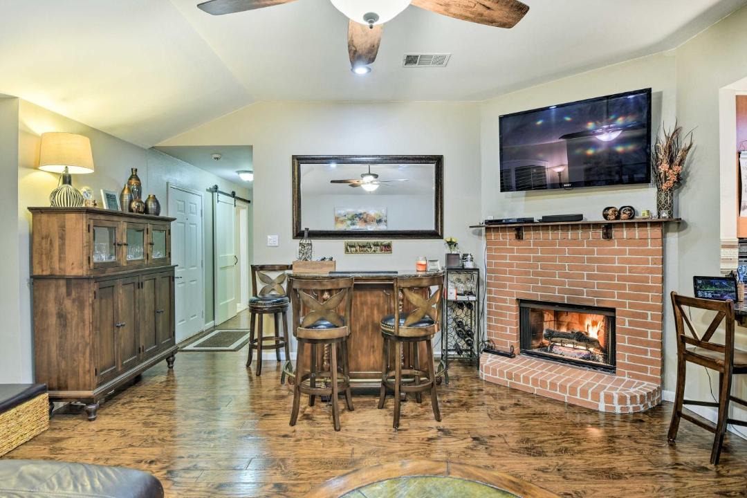 Photo of Livingroom in Lewisville