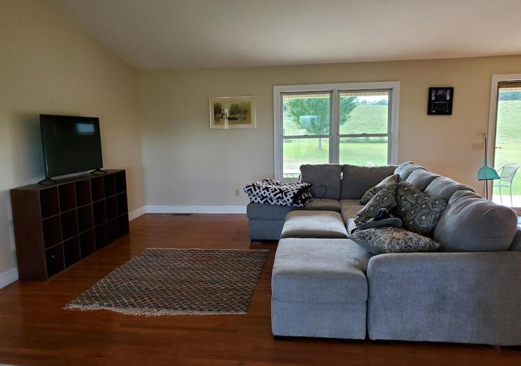 Photo of Livingroom in Pikeville