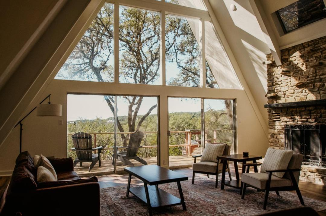 Photo of Livingroom in Spring Branch