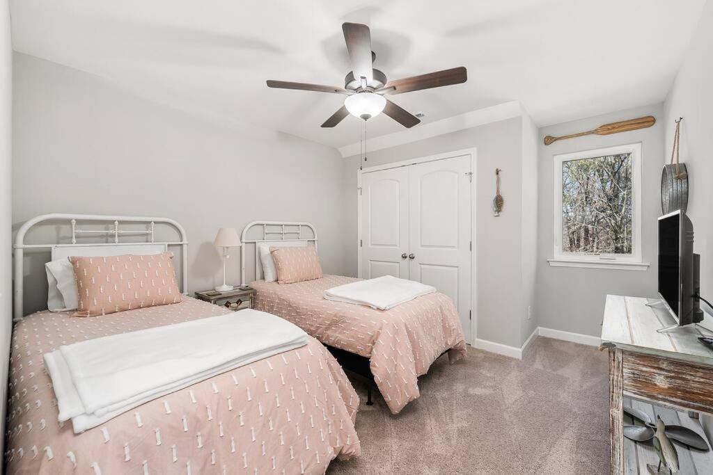 Photo of Bedroom in Tullahoma