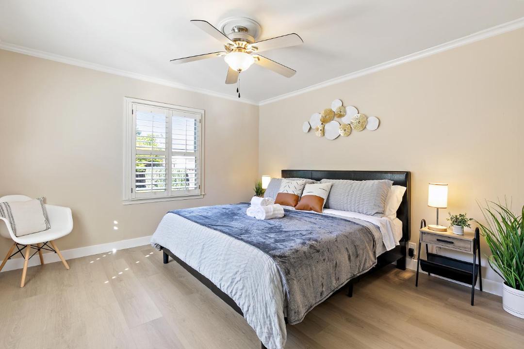 Photo of Bedroom in North Central