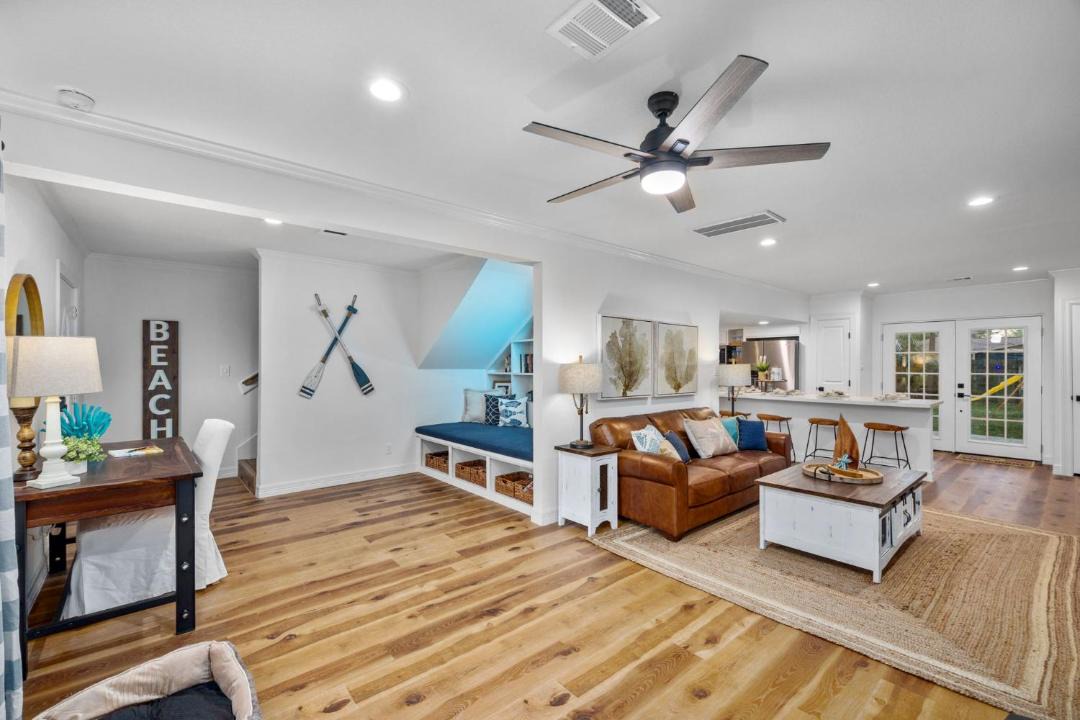 Photo of Livingroom in El Lago