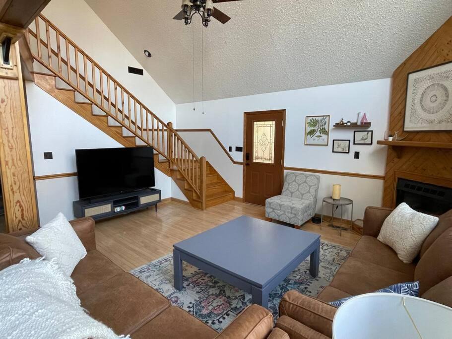Photo of Livingroom in Hot Springs