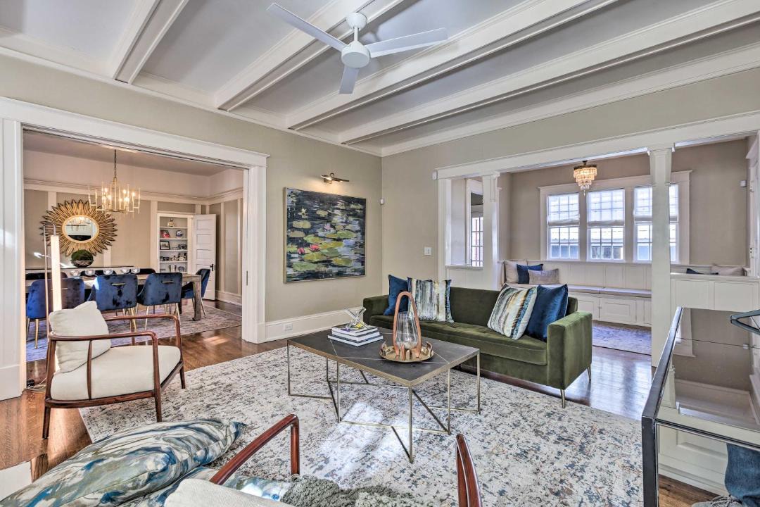 Photo of Livingroom in Crestline Heights