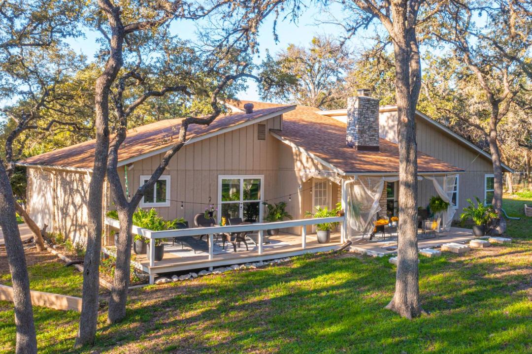 Photo of Buildings in San Marcos