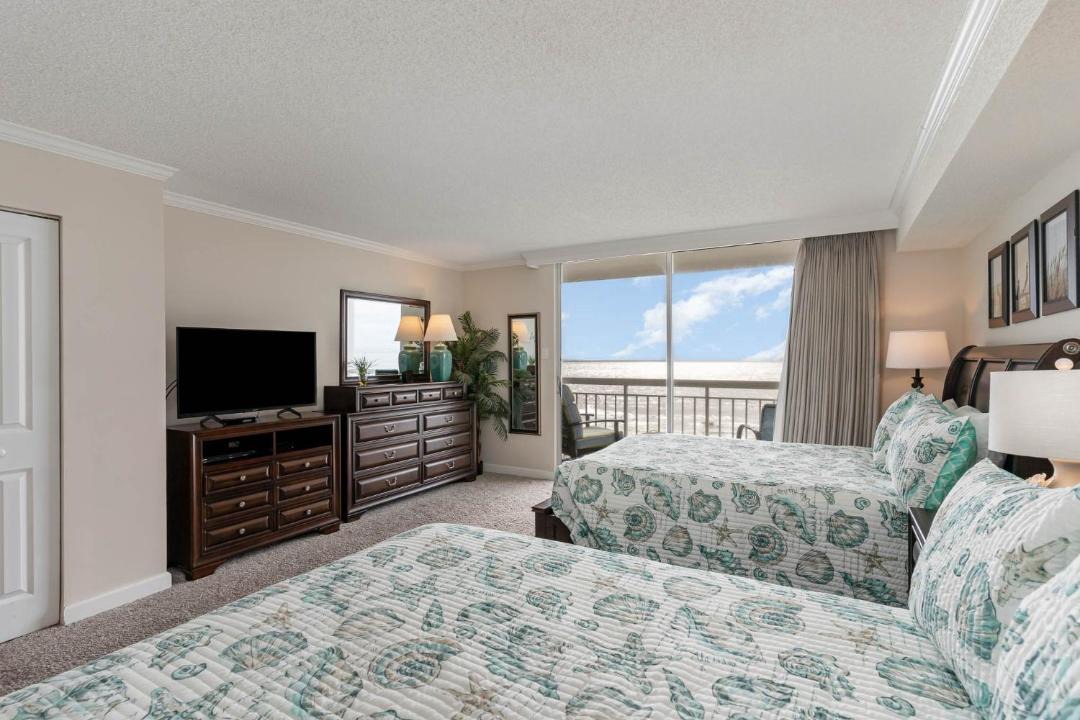 Photo of Bedroom in Arcadian Shores