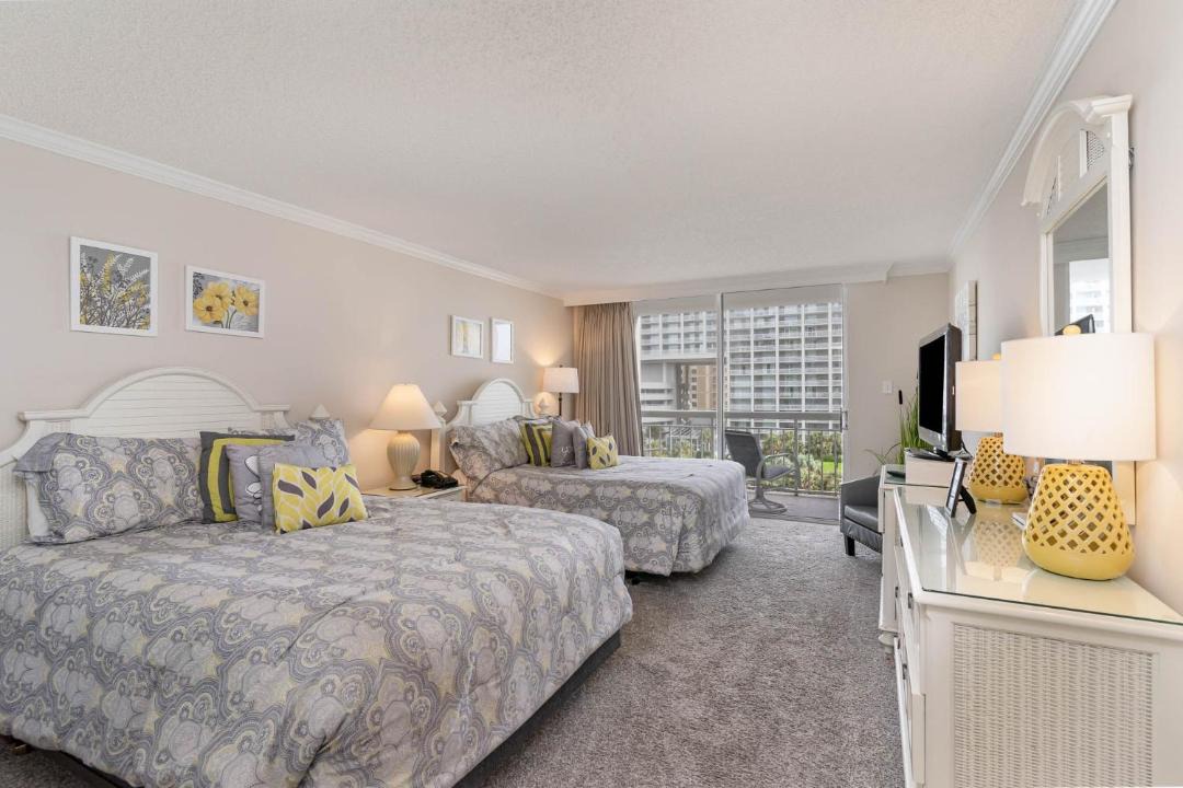 Photo of Bedroom in Arcadian Shores