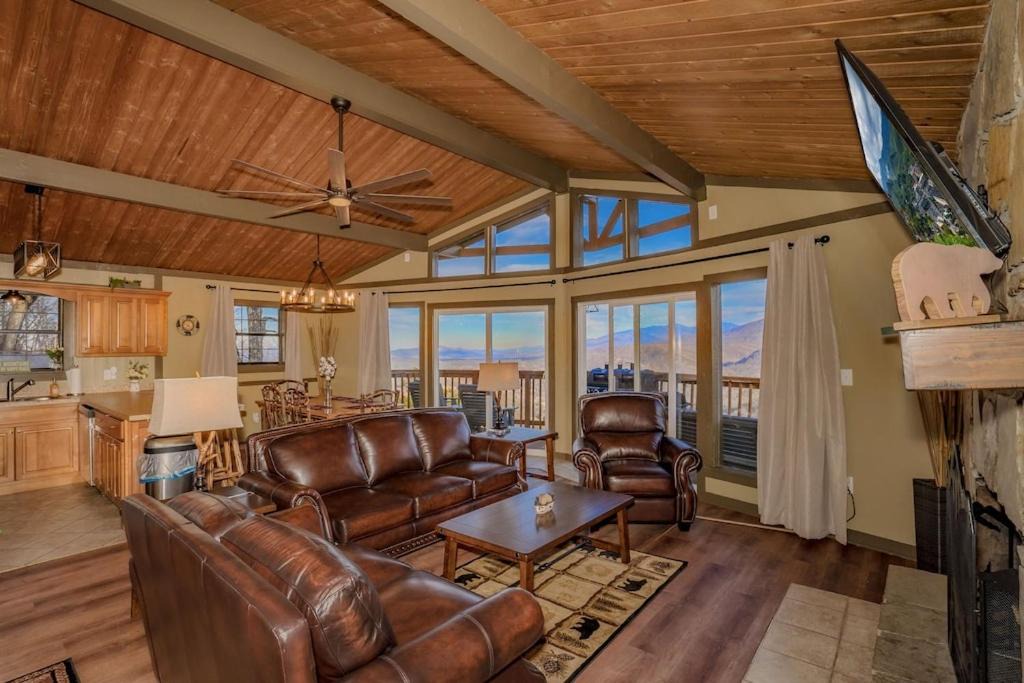 Photo of Livingroom in Chalet Village