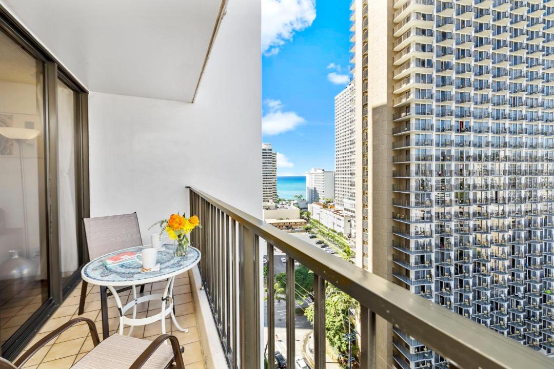 Photo of Patio Balcony in Waikiki