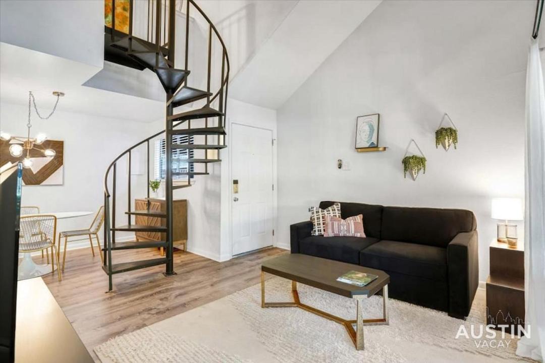Photo of Livingroom in Riverside