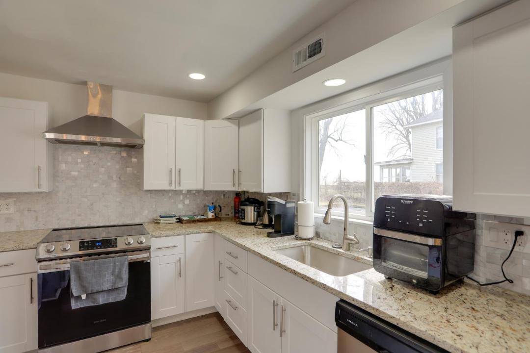Photo of Kitchen in Woodland Beach