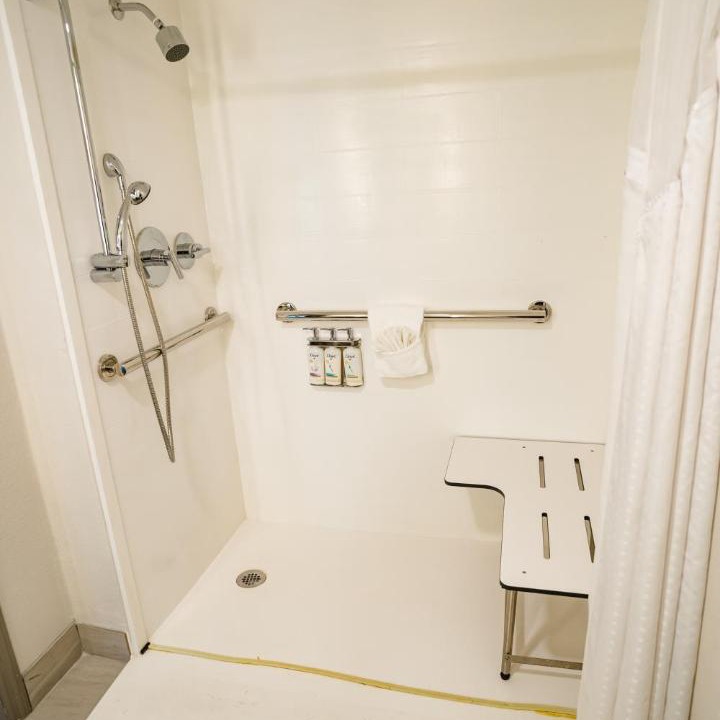 Photo of Bathroom in Powell
