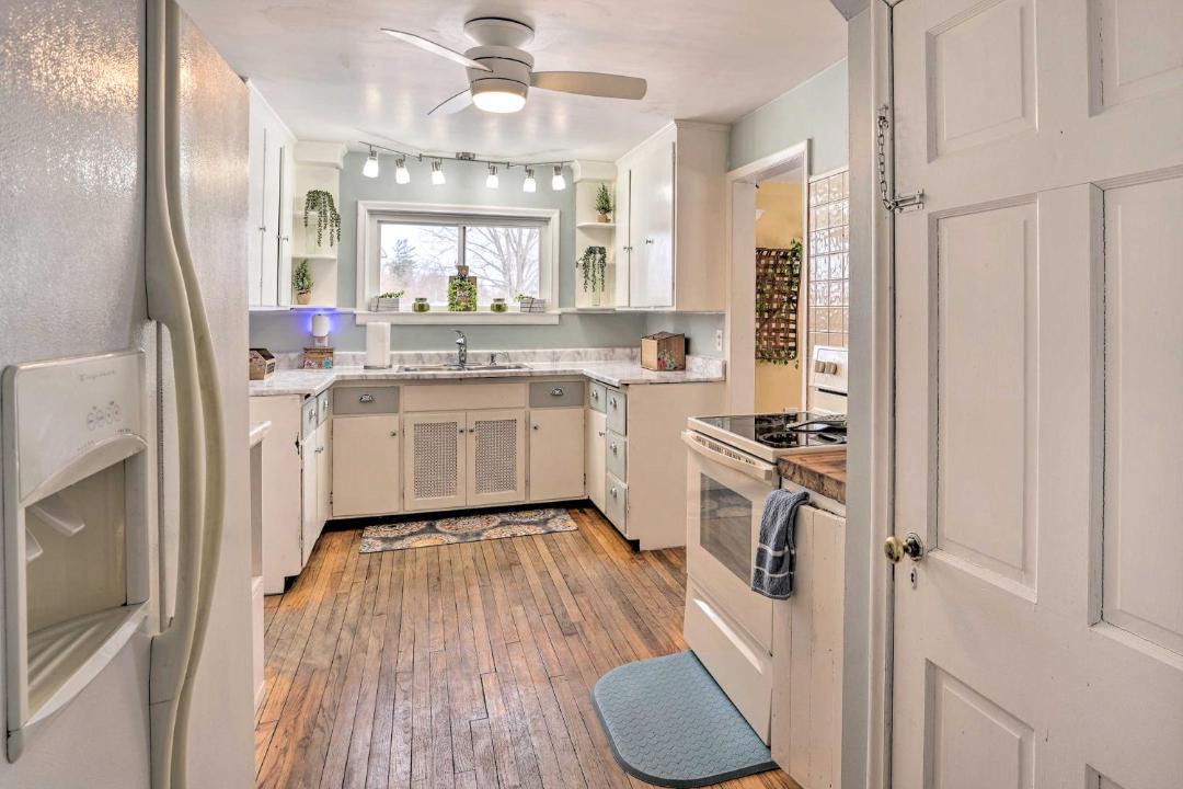 Photo of Kitchen in Minetto