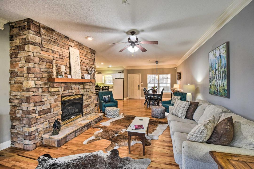 Photo of Livingroom in Clayton
