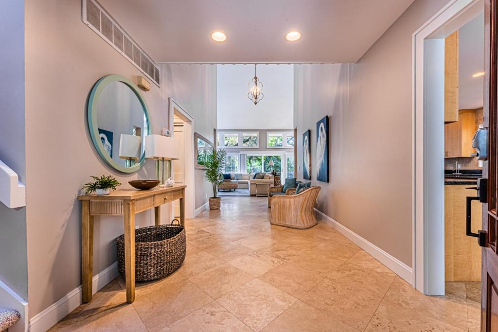 Photo of Livingroom in Oceanside