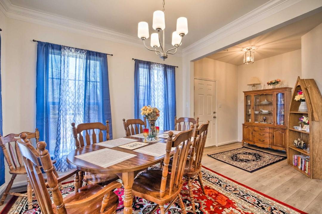 Photo of Livingroom in California
