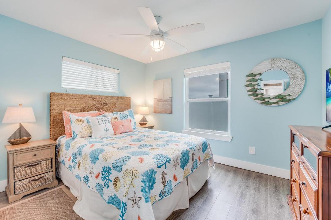 Photo of Bedroom in Safe Harbor