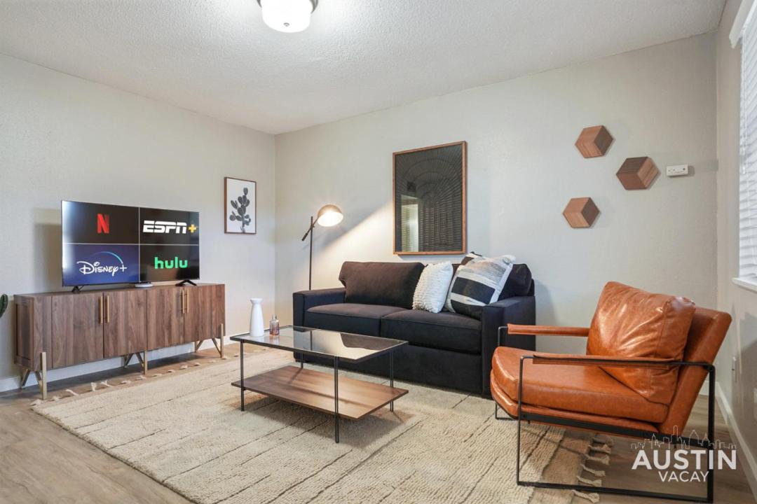 Photo of Livingroom in Brentwood