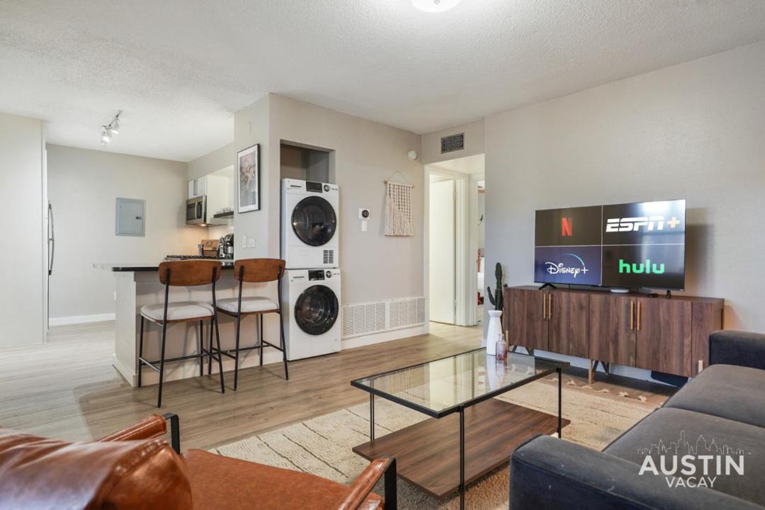 Photo of Livingroom in Brentwood