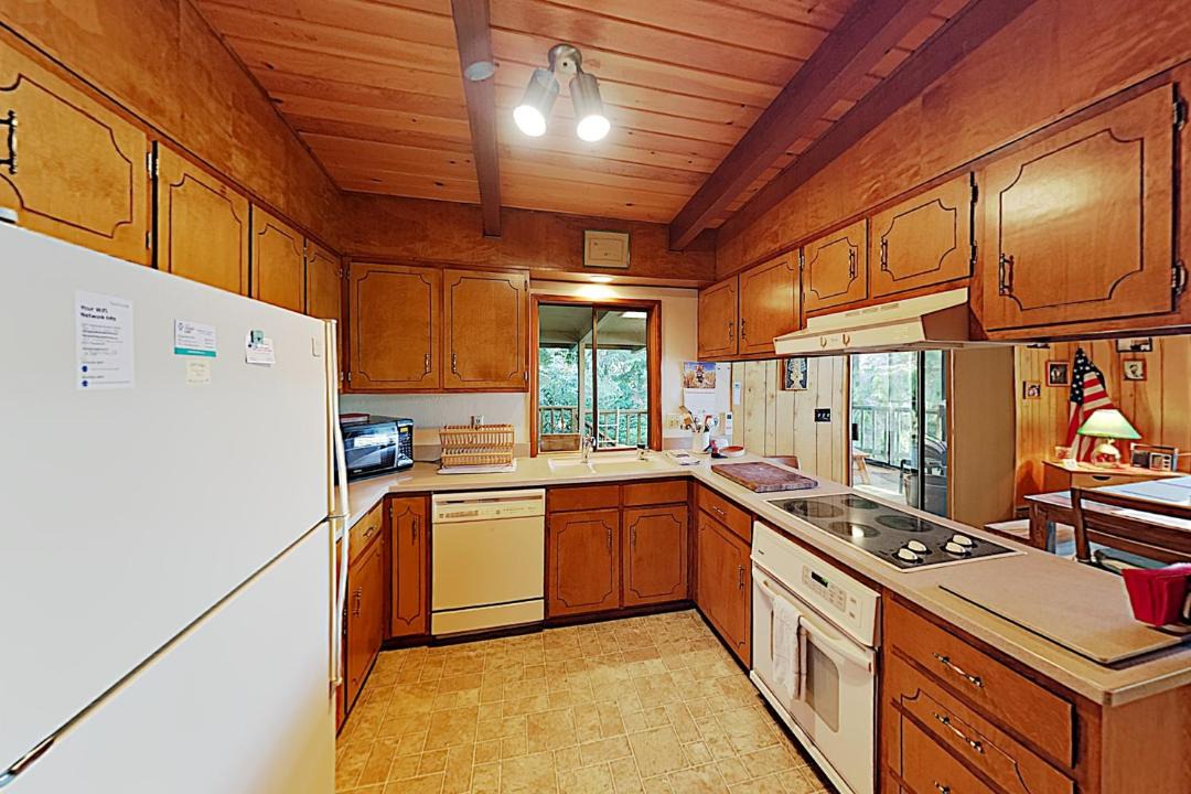 Photo of Kitchen in Dunes City