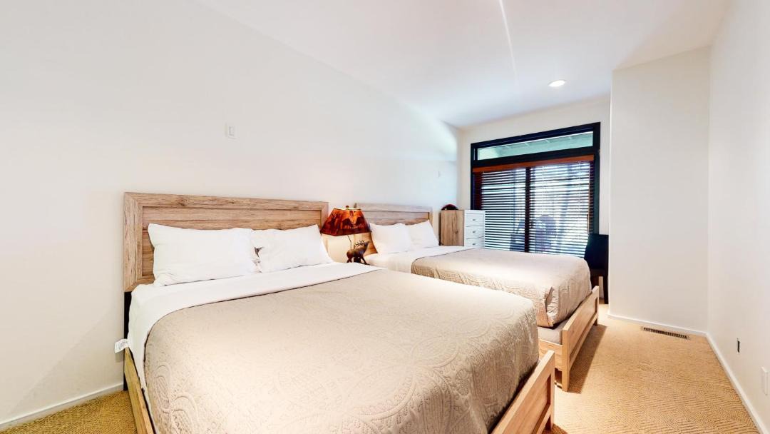 Photo of Bedroom in Mammoth Lakes