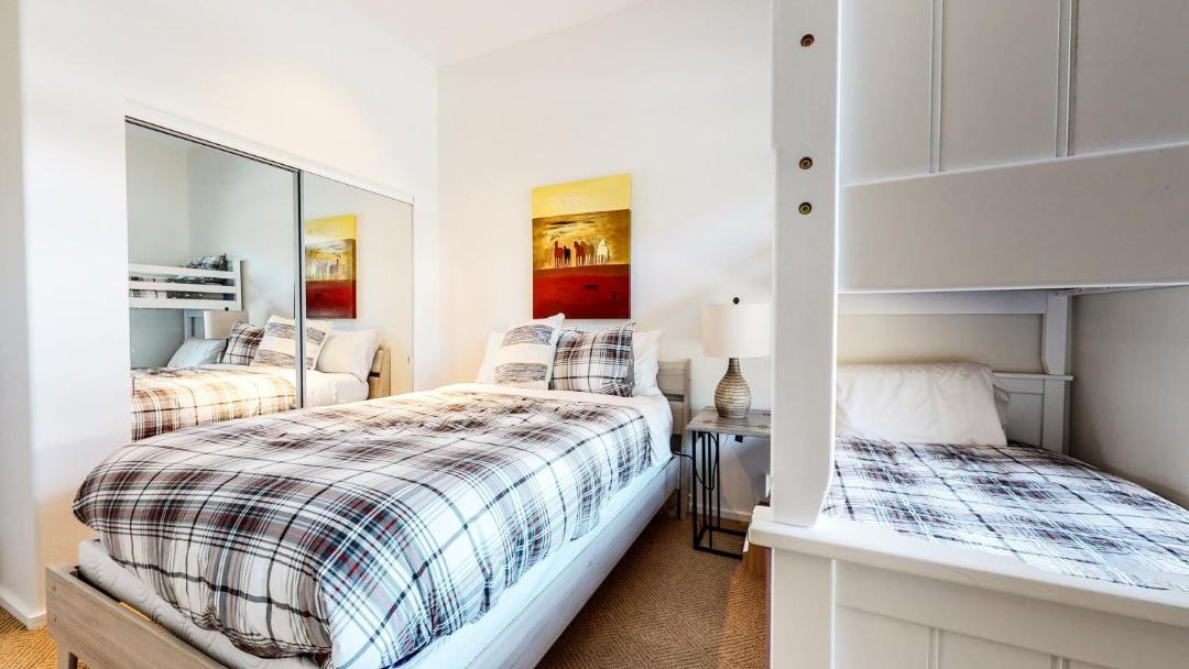 Photo of Bedroom in Mammoth Lakes