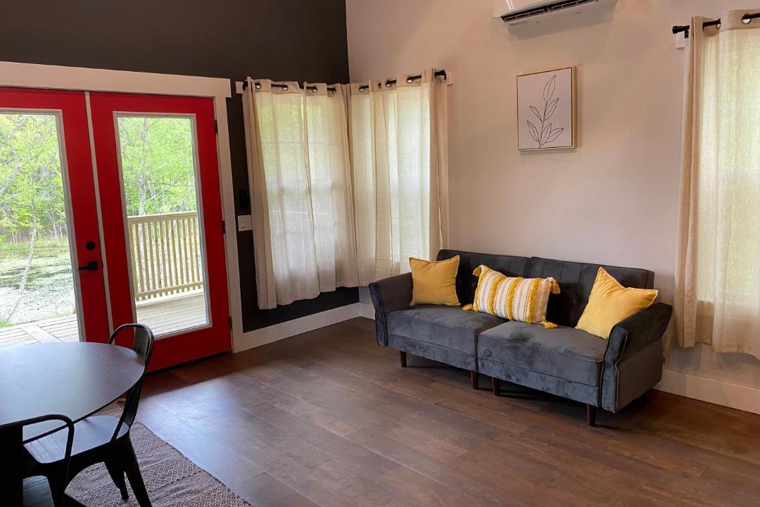 Photo of Livingroom in Beersheba Springs