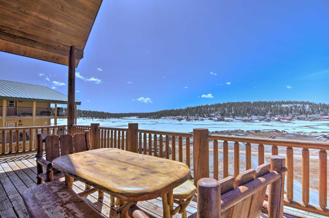 Photo of Patio Balcony in Meadow View Heights