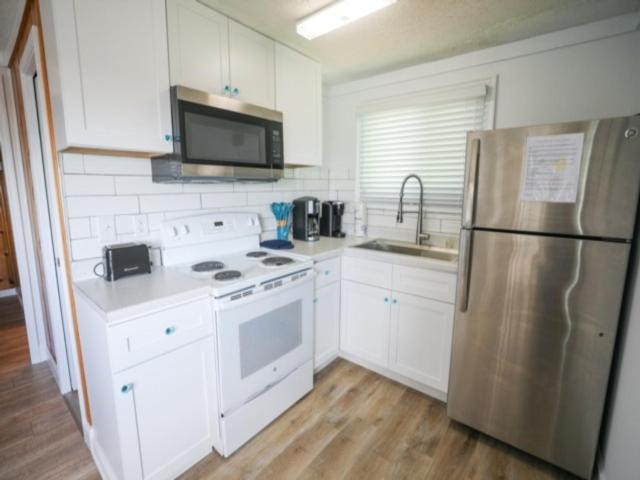 Photo of Kitchen in Kure Beach