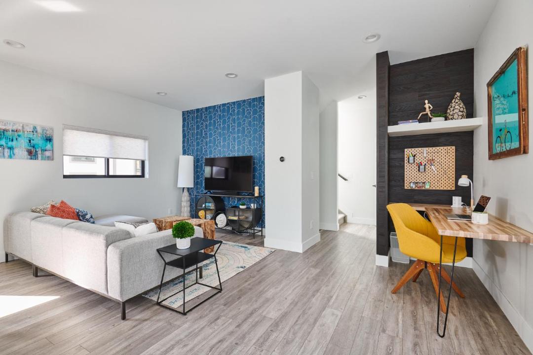 Photo of Livingroom in Littleton