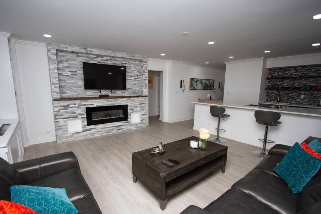 Photo of Livingroom in Downtown Atlanta