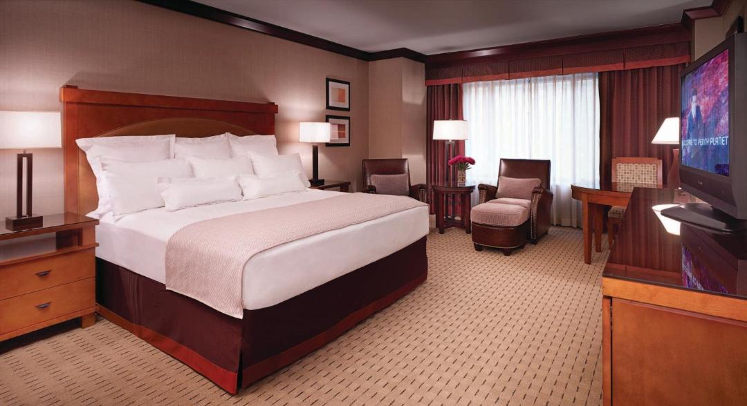 Photo of Bedroom in Black Hawk
