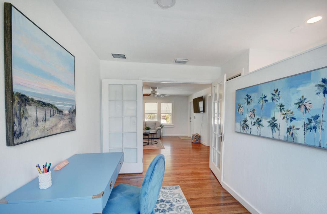 Photo of Livingroom in Lake Worth