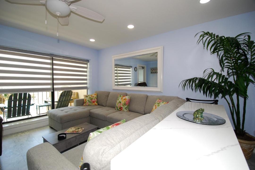 Photo of Livingroom in South Padre Island