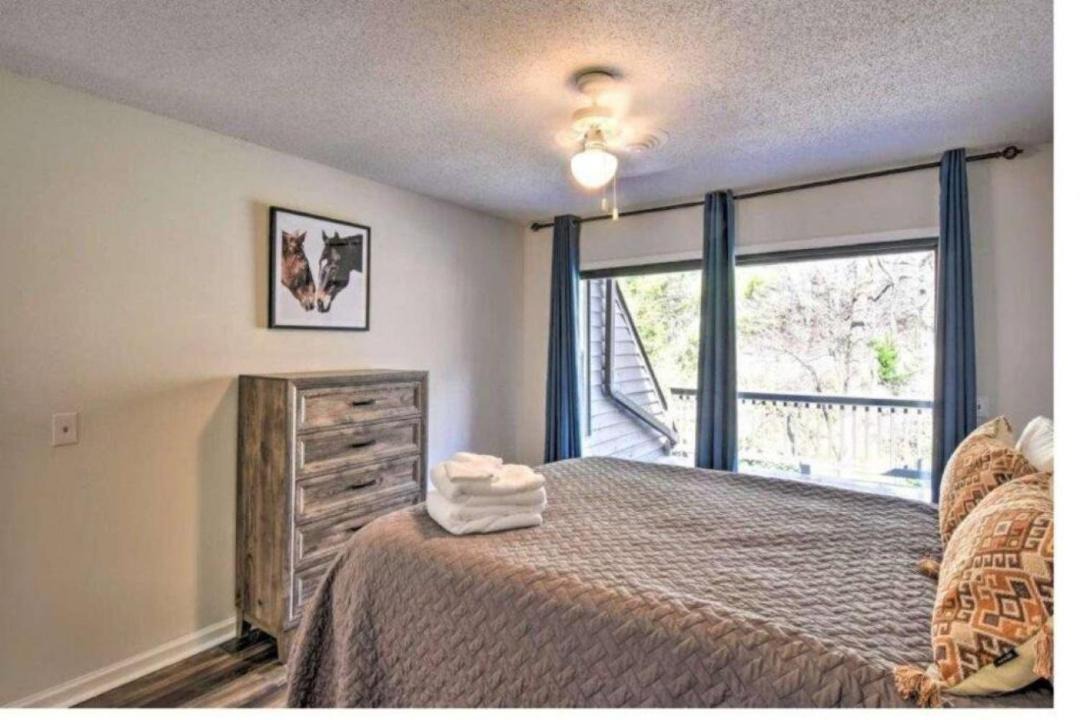 Photo of Bedroom in East Ellijay