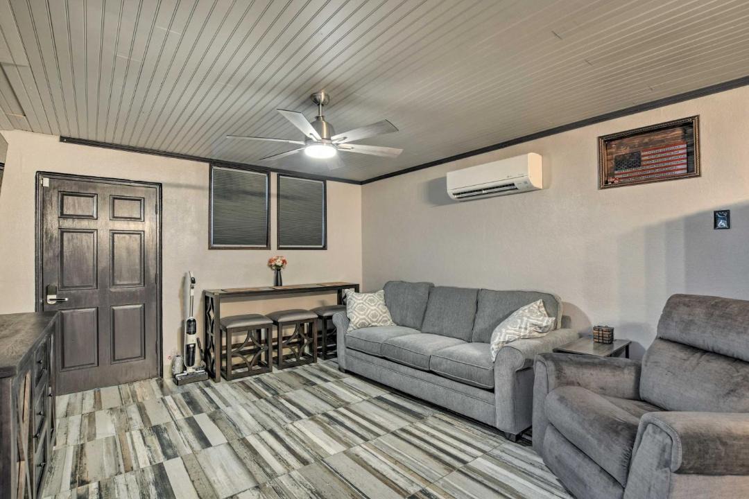 Photo of Livingroom in Central