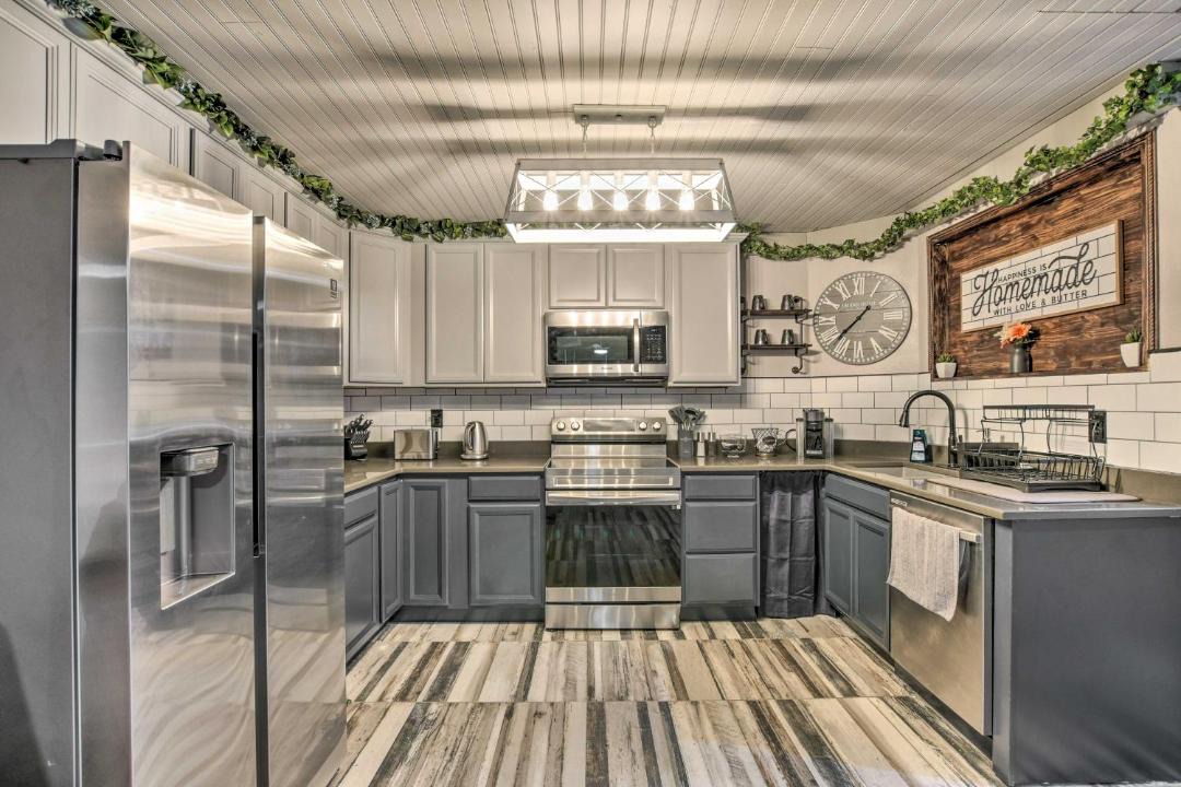 Photo of Kitchen in Central