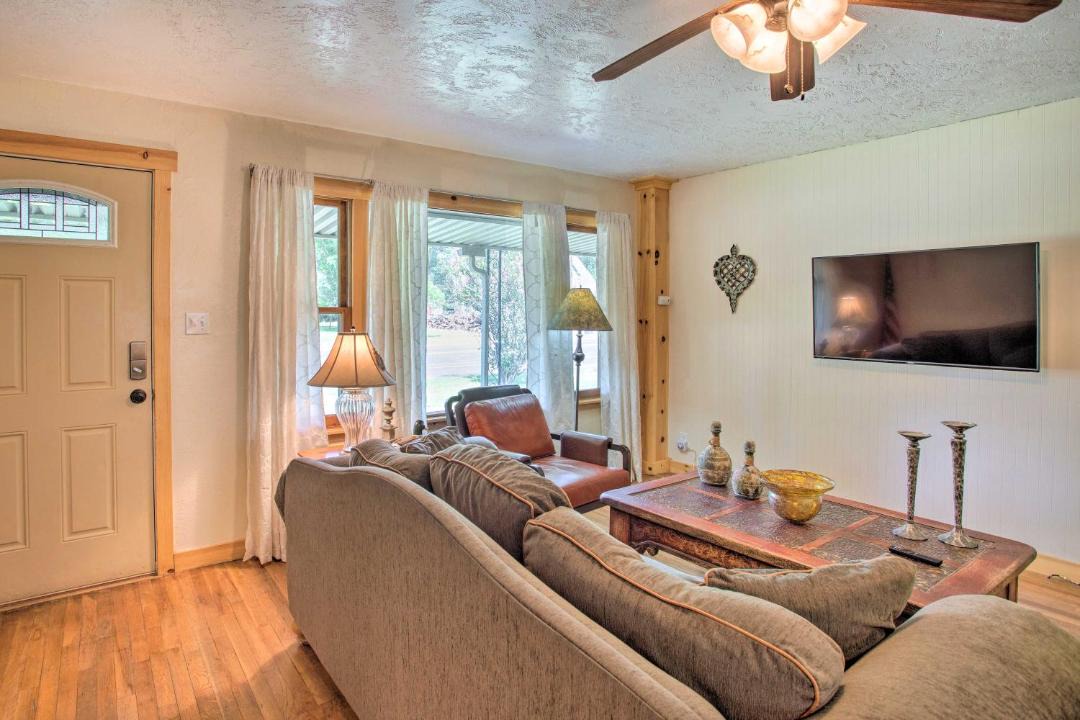 Photo of Livingroom in Fruita