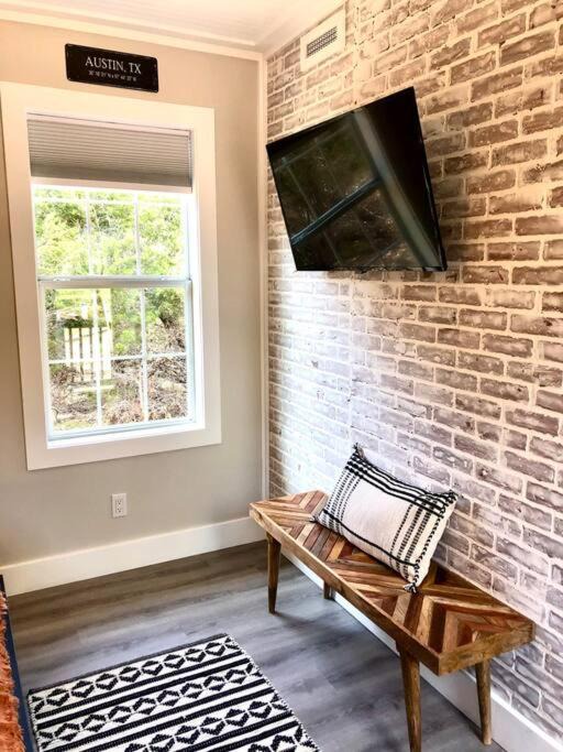 Photo of Livingroom in Austin