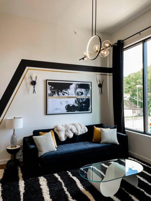 Photo of Livingroom in North Nashville