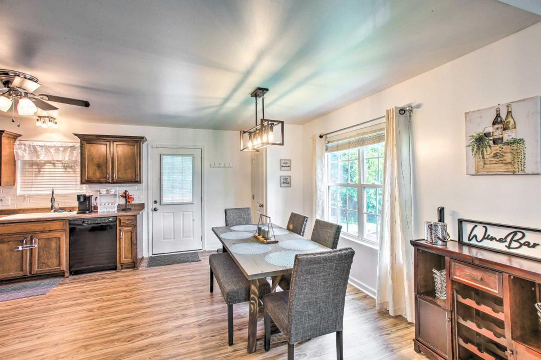 Photo of Livingroom in Springfield