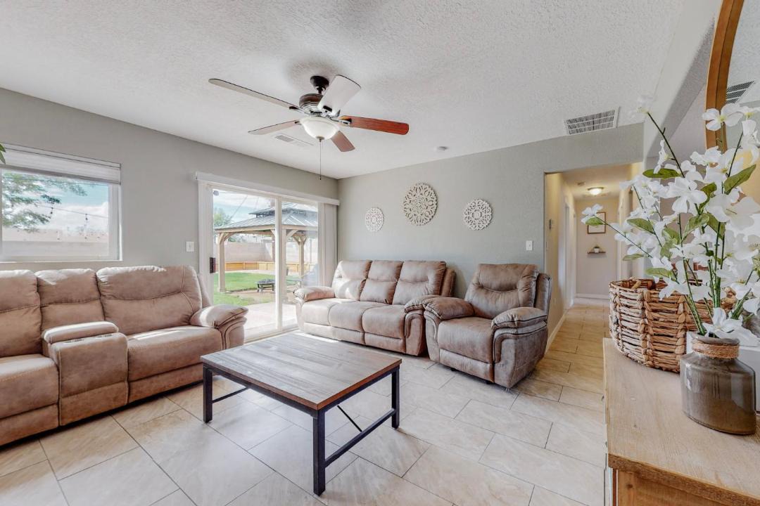 Photo of Livingroom in Northeast Heights
