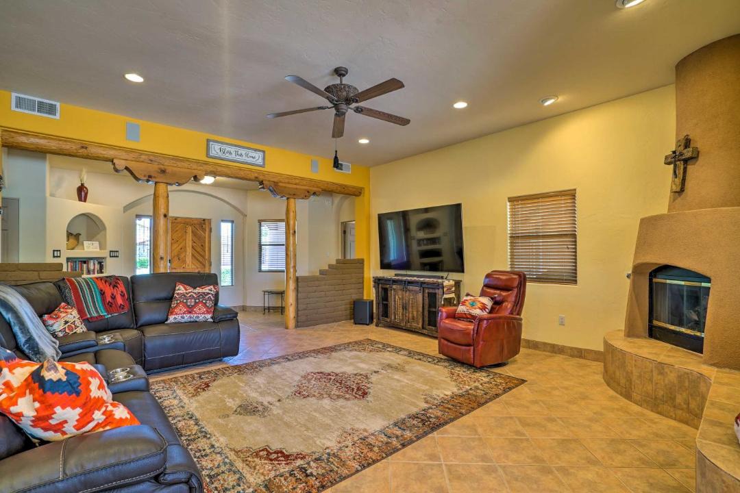 Photo of Livingroom in Mesilla Park