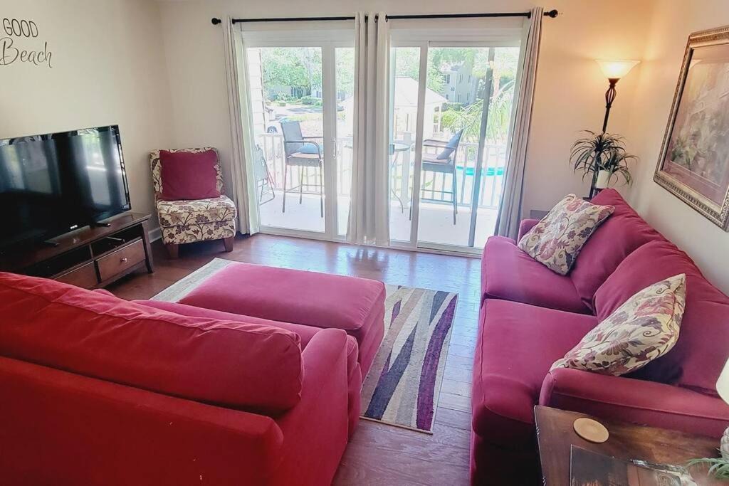 Photo of Livingroom in Demere Park