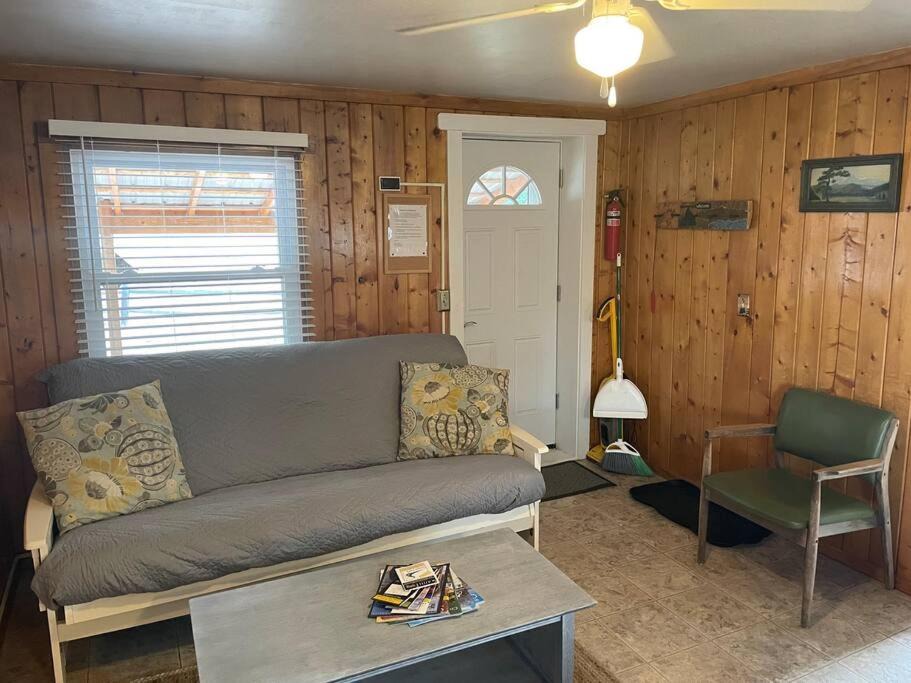 Photo of Livingroom in South Fork