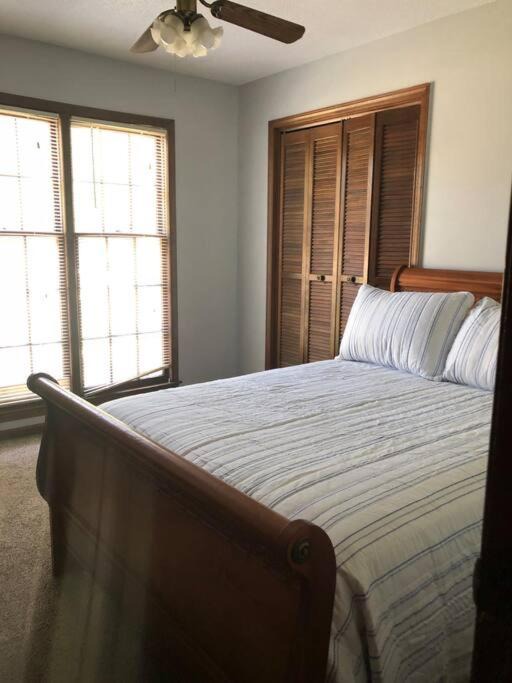 Photo of Bedroom in Seven Oaks