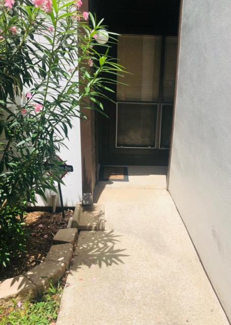 Photo of Others in Braeswood Place