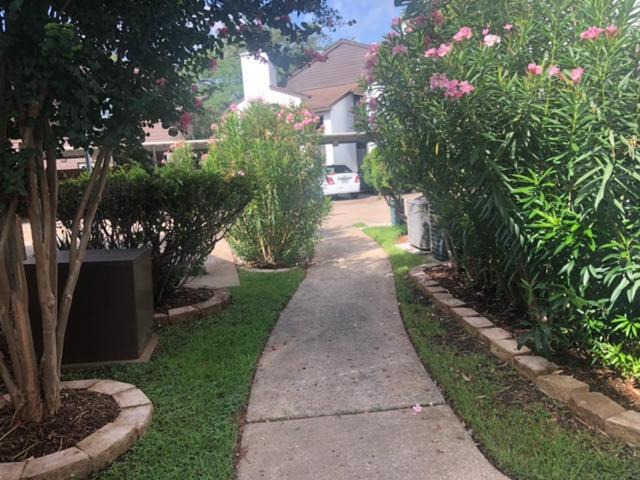 Photo of Others in Braeswood Place