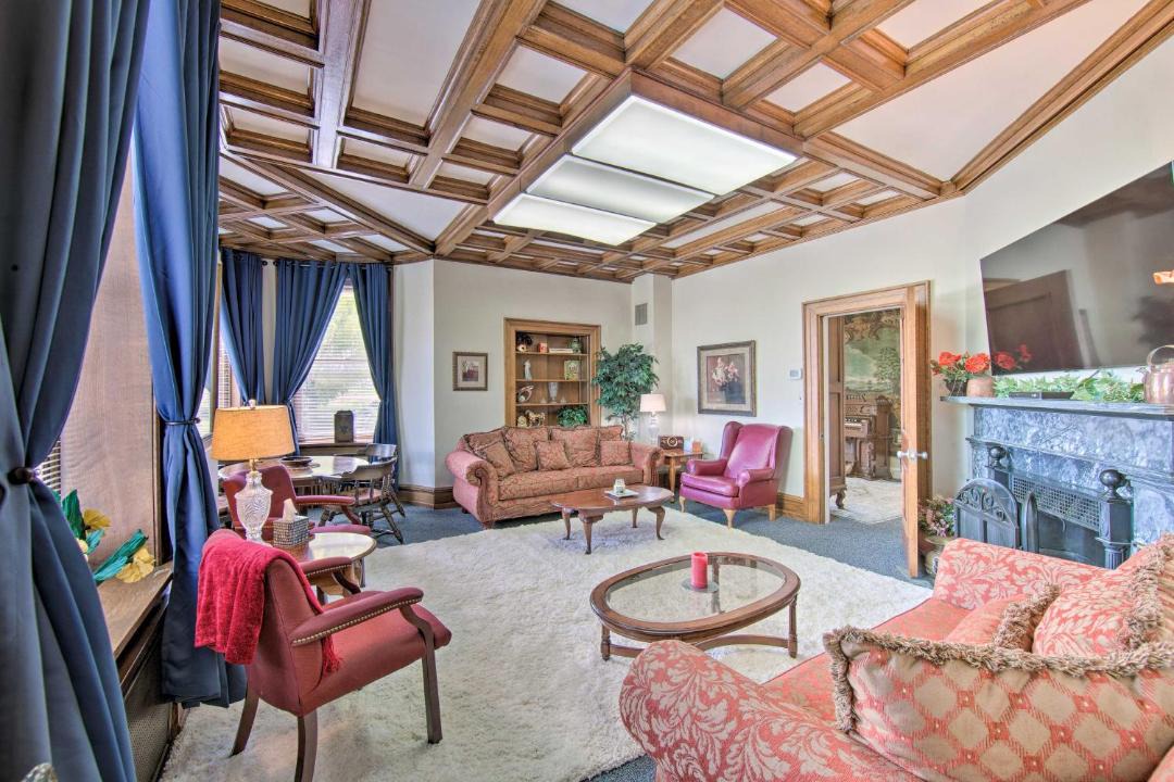 Photo of Livingroom in Annville